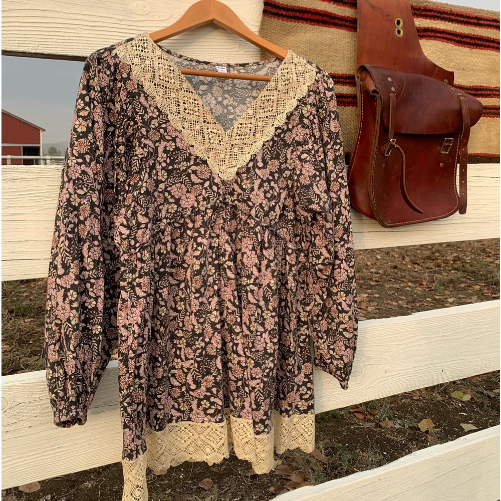 Floral Peasant Blouse